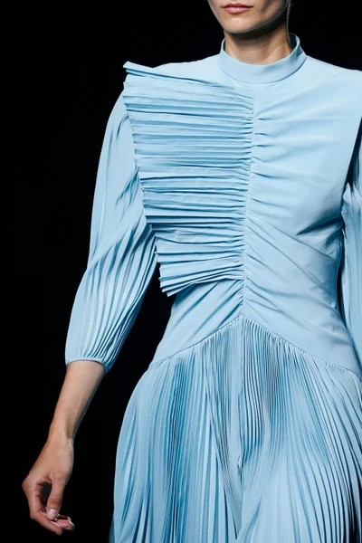 Look 2